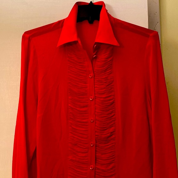 Escada Gorgeous Red 💯 Silk Logo Button Blouse - Picture 2 of 16